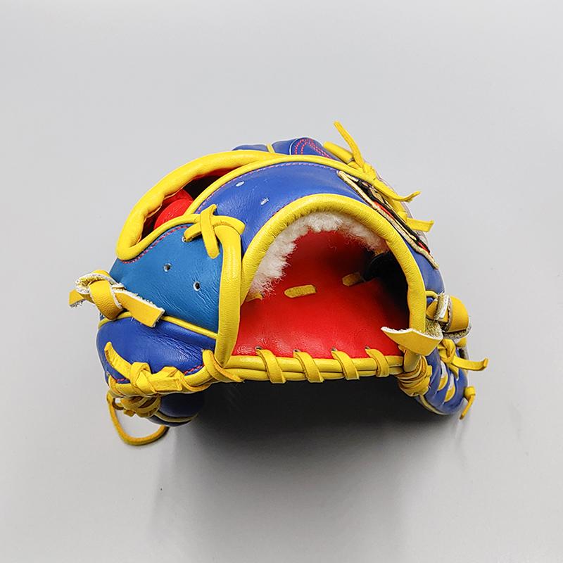 ゼット 【クリーニング済み 】 軟式グローブ / 内野手用 型付け ゼット 【クリーニング済み 】 軟式グローブ / 内野手用 型付け