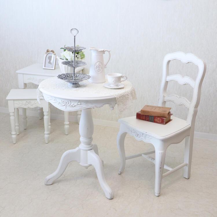 カントリーコーナー】ティーテーブル