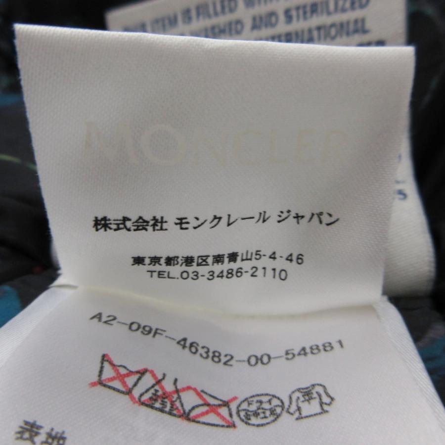 MONCLER モンクレール ダウンジャケット ZOE ジップアップ ブルゾン アウター ショート丈 トロピカル柄 裏地 ブラック 2【M】 レディース 【中古】