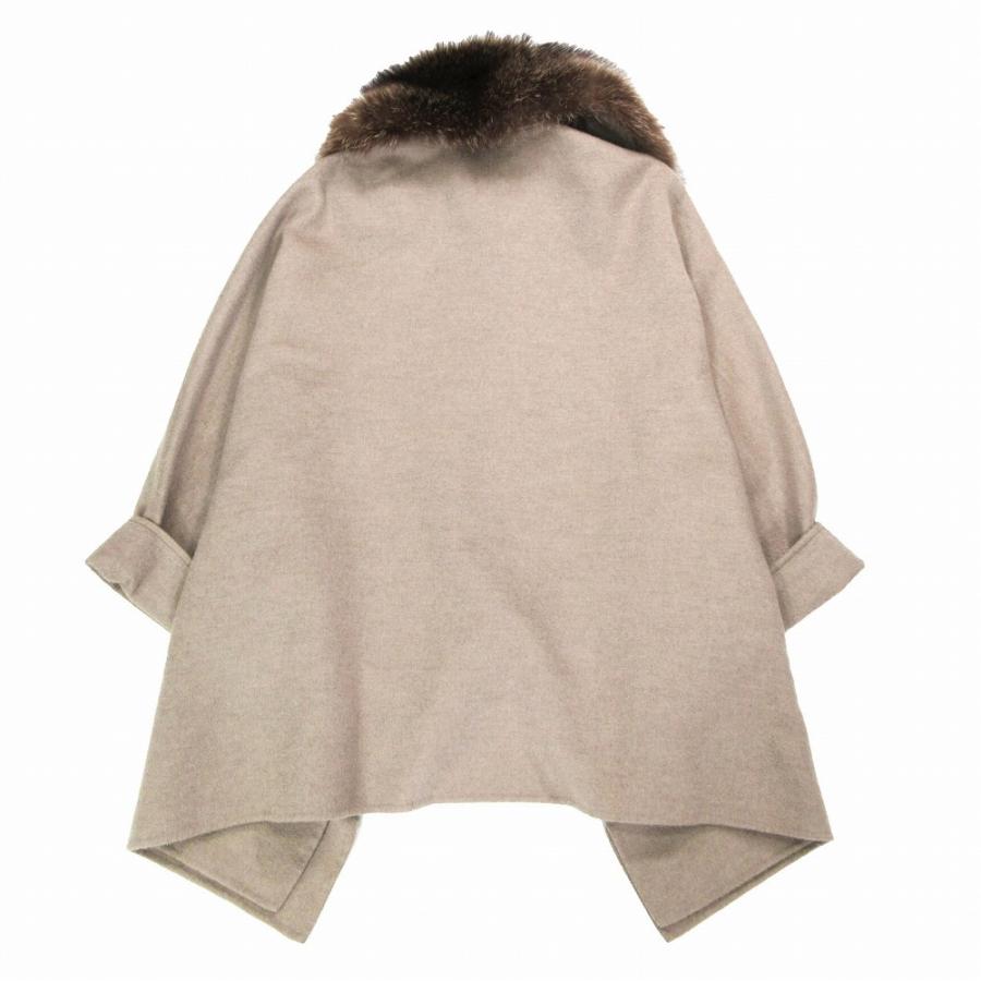 未使用　ロロピアーナ　ポンチョ　100%カシミヤ 未使用ロロピアーナポンチョ100%カシミヤ