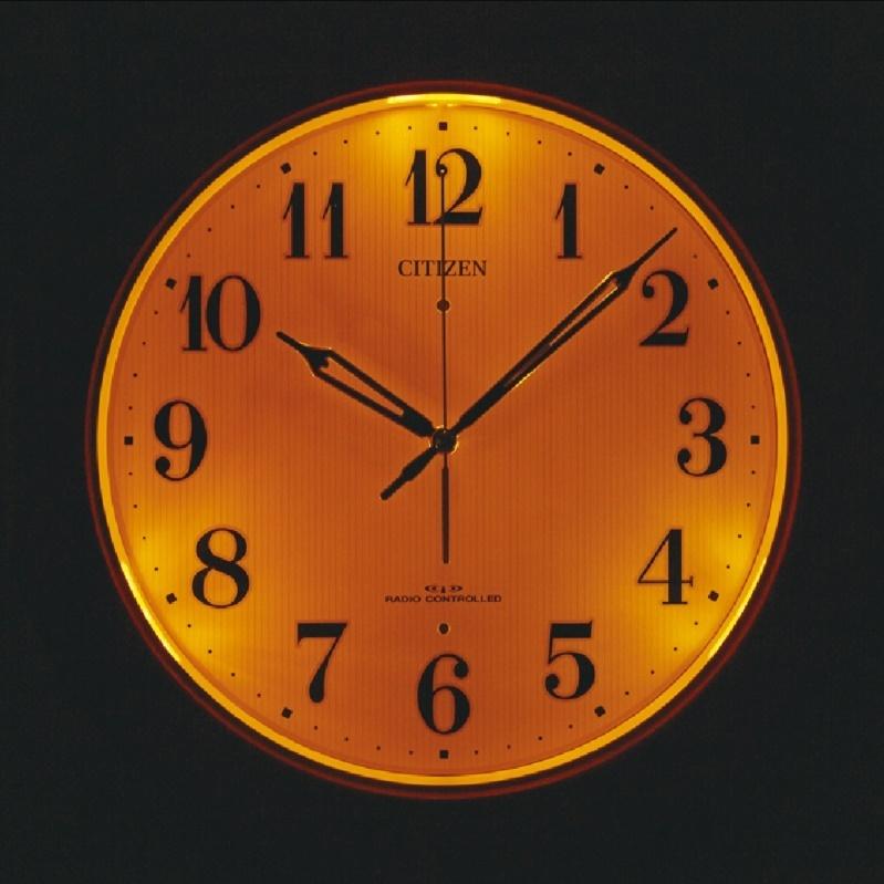 CITIZEN  電波掛時計 暗所自動点灯機能付き 木枠 4MYA35-007 | CITIZEN | 01