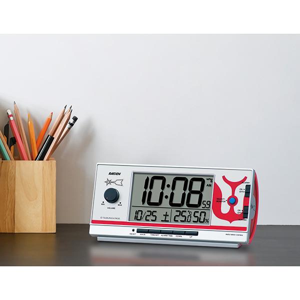 SEIKO ウルトラマン 目覚まし時計 デジタル 電波時計 大音量 CQ165S |  | 02