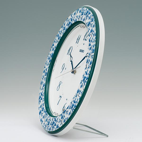 SEIKO 木枠 掛け置き兼用 白 青花模様 電波クロック KX266L : 時計と