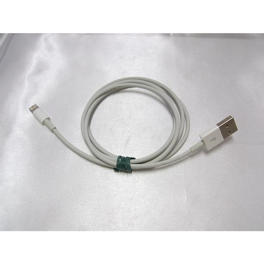 中古品 美品 Apple アップル社製 充電・同期用 Lightning-2.0 USBケーブル 1m iPhone iPad iPod用 SIC-6｜re-stories