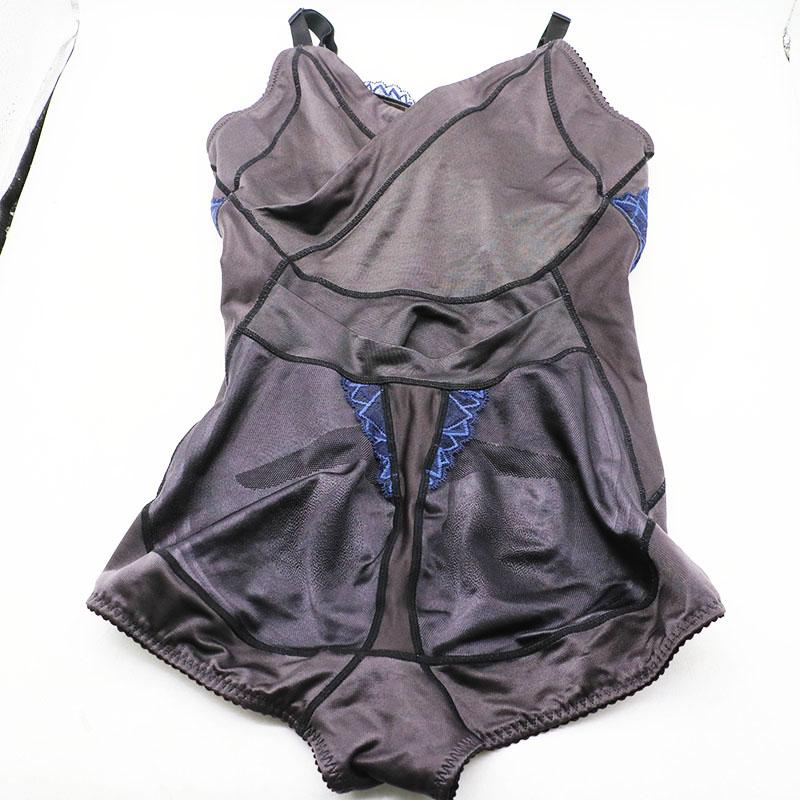 マルコ　カーヴィシャス　ボディスーツ　ブラック　F75L　美品 アニマルコレクション 美品 マルコ カーヴィシャスカレス フルカップ