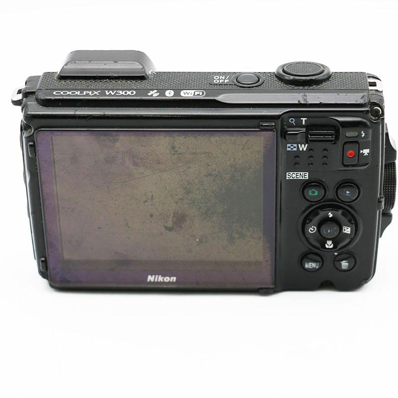 Nikon COOLPIX W300 デジタルカメラ　ジャンク ニコン Nikon COOLPIX クールピクス W300 カラー：オレンジ