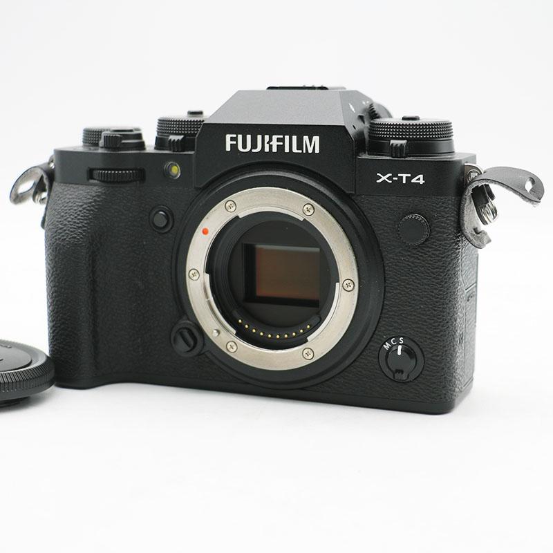 FUJIFILM 美品 富士フィルム X-T4 ボディ ブラック シャッター FUJIFILM 美品 富士フィルム X-T4 ボディ ブラック シャッター