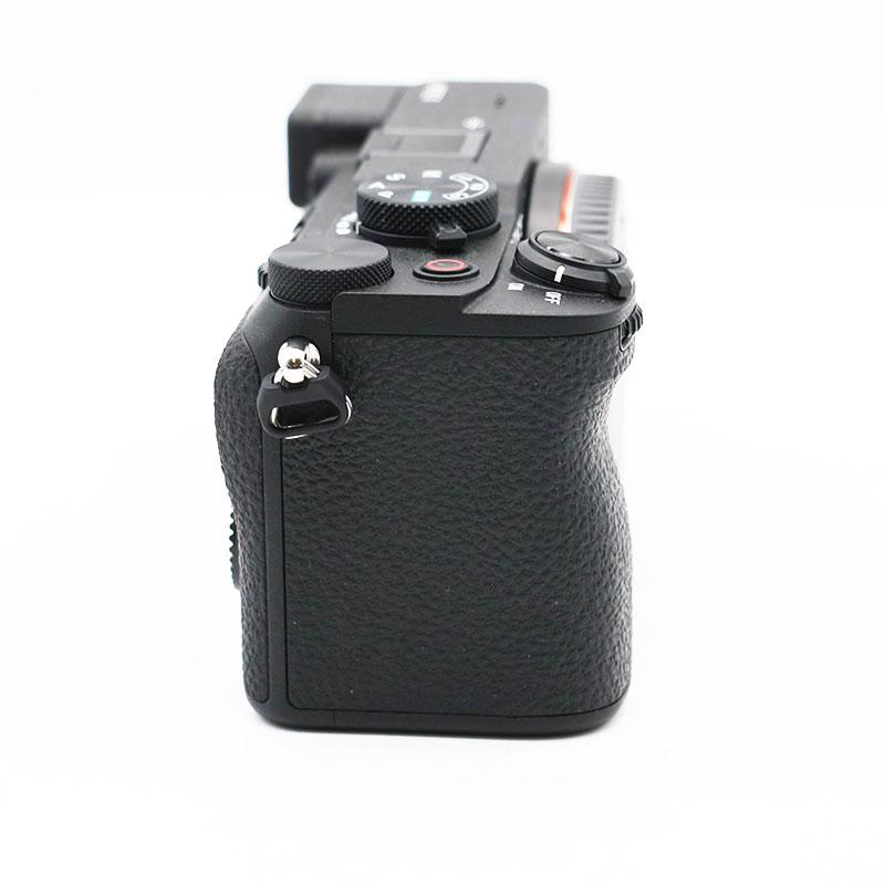 【美品シャッター回数約700】SONY α7CII ブラック　ILCE-7CM2 SONY 美品 ソニー α7CII ILCE-7CM2 ボディ ブラック シャッター