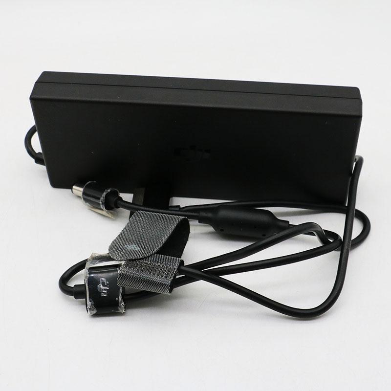 DJI PHANTOM 4シリーズ バッテリー充電器PH4C160 + P4CH DJI PHANTOM 4シリーズ バッテリー充電器PH4C100 + P4CH - メルカリ