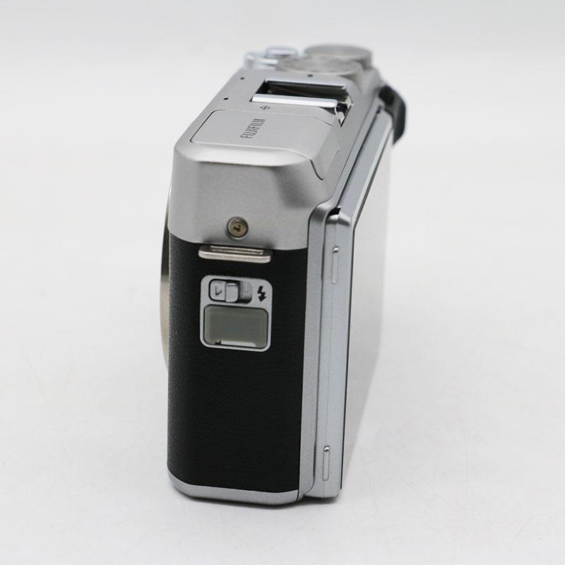 FUJIFILM（フジフイルム） 富士フィルム X-A5 ボディ シルバー