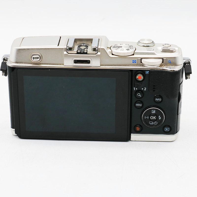 オリンパス OLYMPUS PEN E-P5 17mm F1.8 レンズキット シルバー