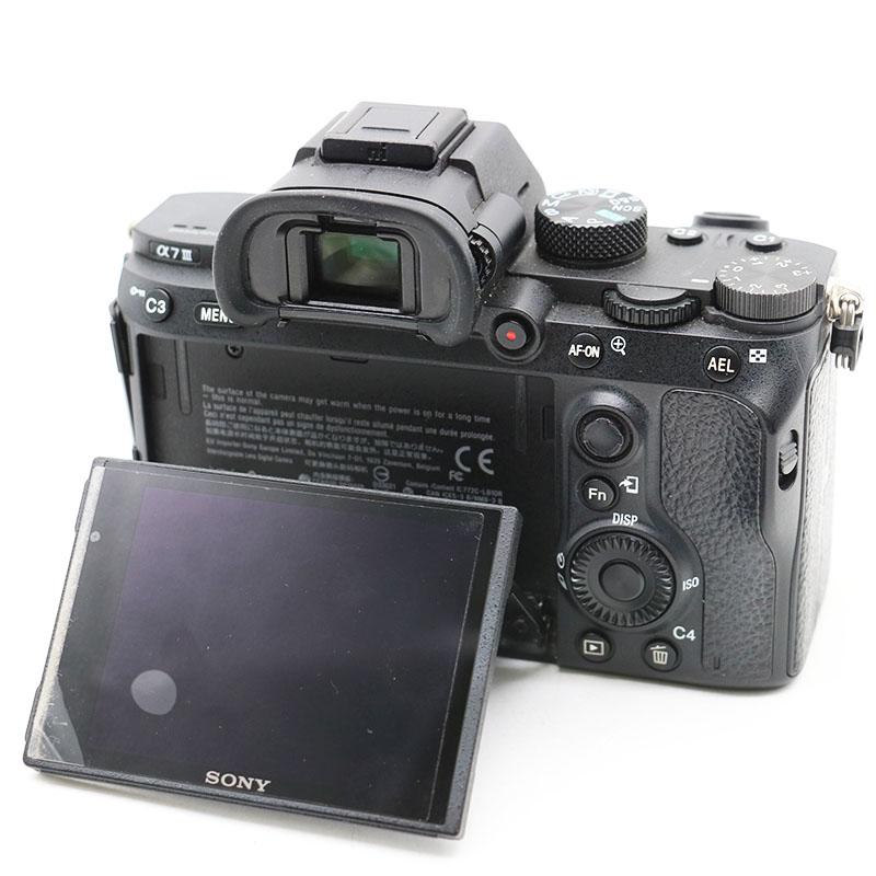 SONY（ソニー） α7III ILCE-7M3 ボディ ブラック デジタル一眼カメラ