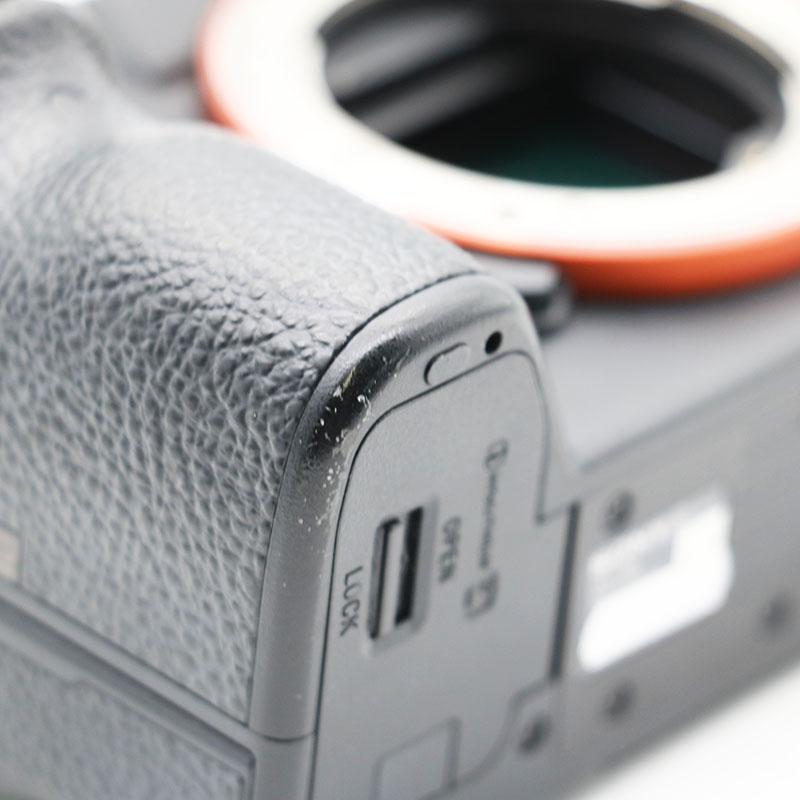 SONY（ソニー） α7III ILCE-7M3 ボディ ブラック デジタル一眼カメラ