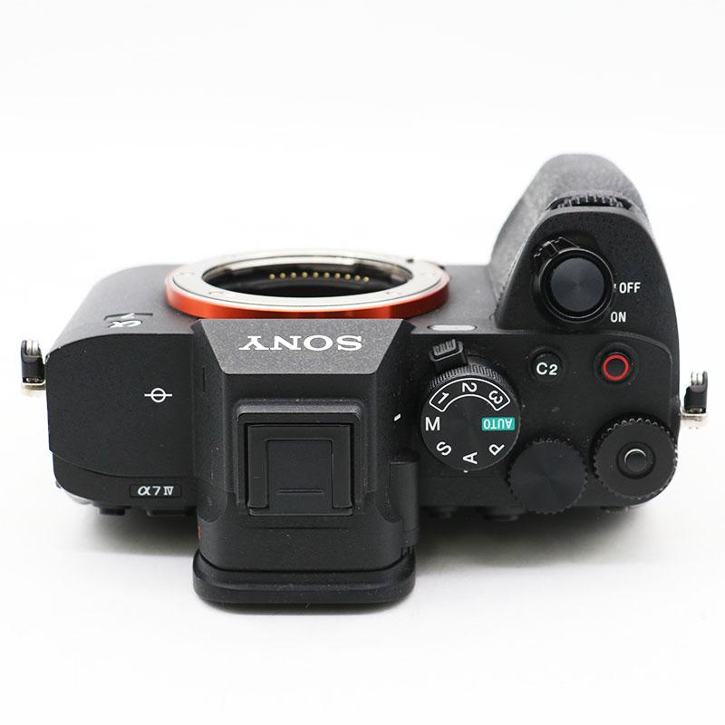 ド*君様 SONY α7IV ボディ（ILCE-7M4）★シャッター回数少なめ・ SONY（ソニー） α7IV ILCE-7M4 ボディ ブラック デジタル一眼カメラ