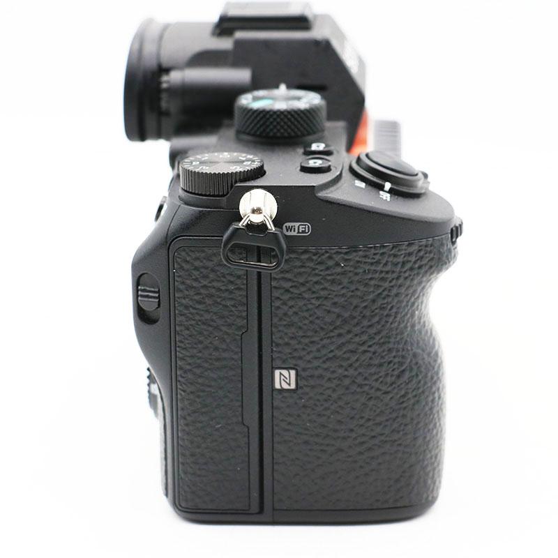 SONY（ソニー） α7 III ILCE-7M3 ボディ ブラック デジタル一眼カメラ