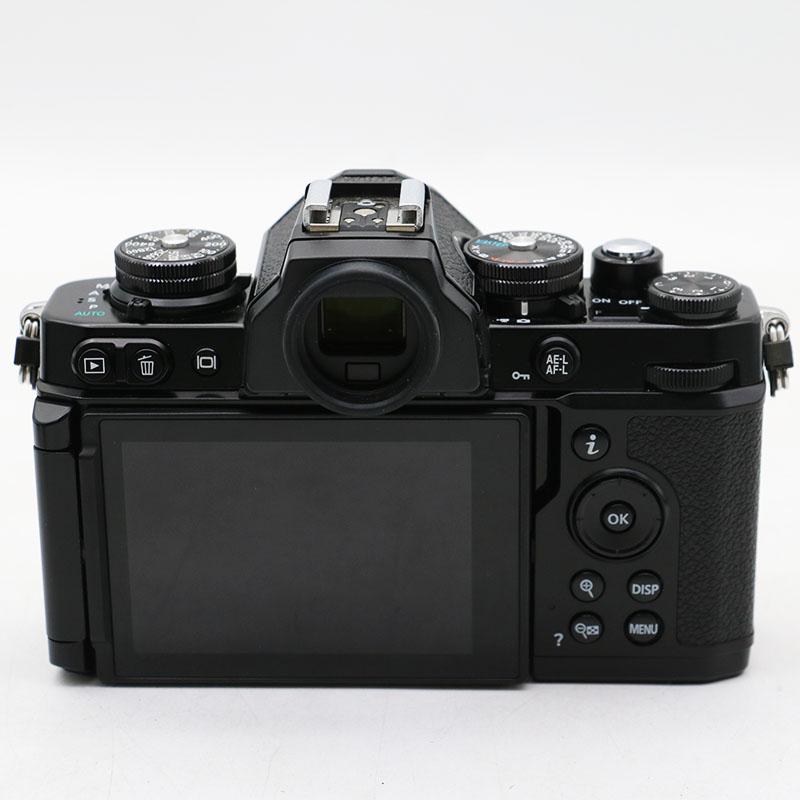 ニコン（Nikon） 美品 Zfc 16-50 VR ブラック レンズキット シャッター