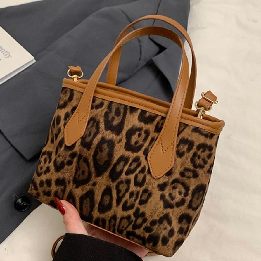 ヒョウ柄 レオパード ベージュ ブラウン バケツバッグ ハンドバッグ