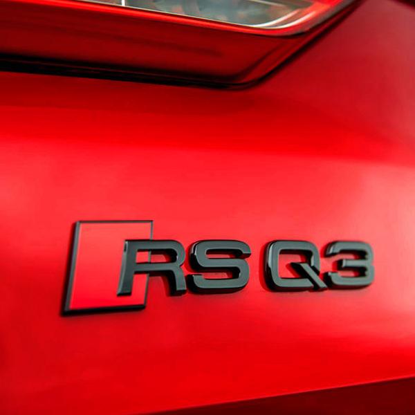 アウディ 本国純正 リア エンブレム ブラック RSQ3 F3 | Audi | 01