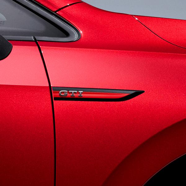VW純正 GTIロゴ サイド エンブレム 5H0853688 / 5H0853688A フォルクスワーゲン ゴルフ8 CD 2021- | フォルクスワーゲン | 03