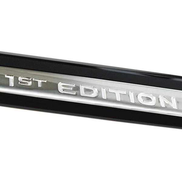 VW純正 1st EDITIONロゴ サイド エンブレム 5H0853688LWHA / 5H0853688MWHA フォルクスワーゲン ゴルフ8 CD 2021- | フォルクスワーゲン | 01