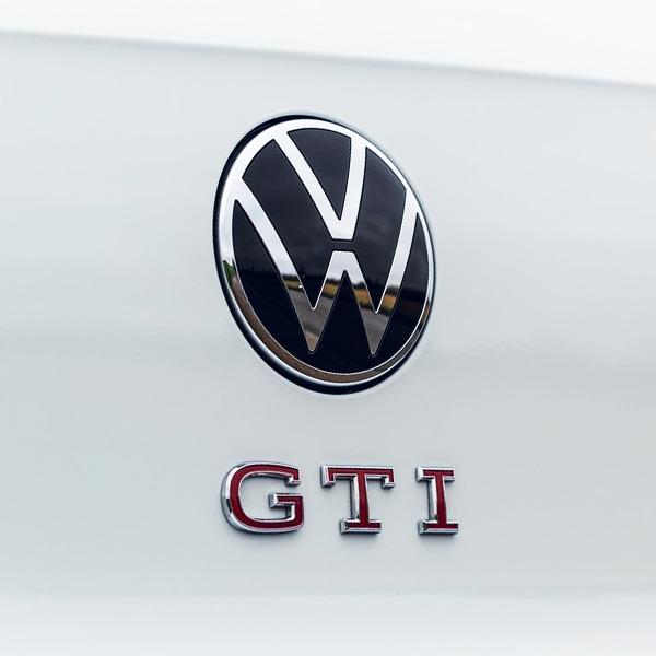 VW純正 GTIロゴ リア  エンブレム 5H0853687FJZQ フォルクスワーゲン ゴルフ8 CD 2021- | フォルクスワーゲン | 02