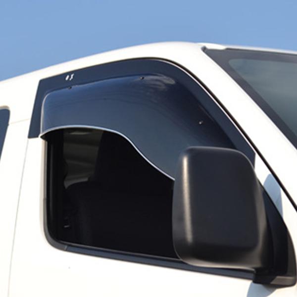 ニッサン NV350キャラバン E26 前期用 手動格納ミラー車専用 オックスバイザー ブラッキーテン フロント用 | 日産 | 03