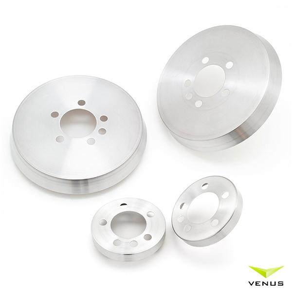 フォルクスワーゲン ポロ AWCHZ 2018/03- ※リアドラム車用 Fire storm アルミブレーキカバー フロント＆リア1台分 4枚1セット ヘアライン |  | 01