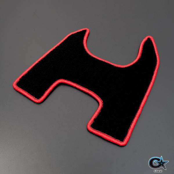 スズキ アルト・ワークス HA36S CVT/5AGS車専用 ジーベース フロントセンターマット ブラック/レッド |  | 01