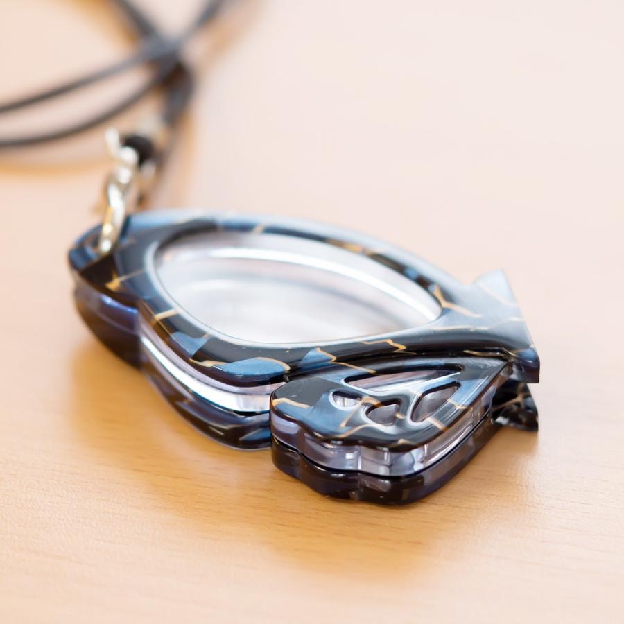 折りたためる老眼鏡タイプのペンダントルーペ 2タイプ : メガネ