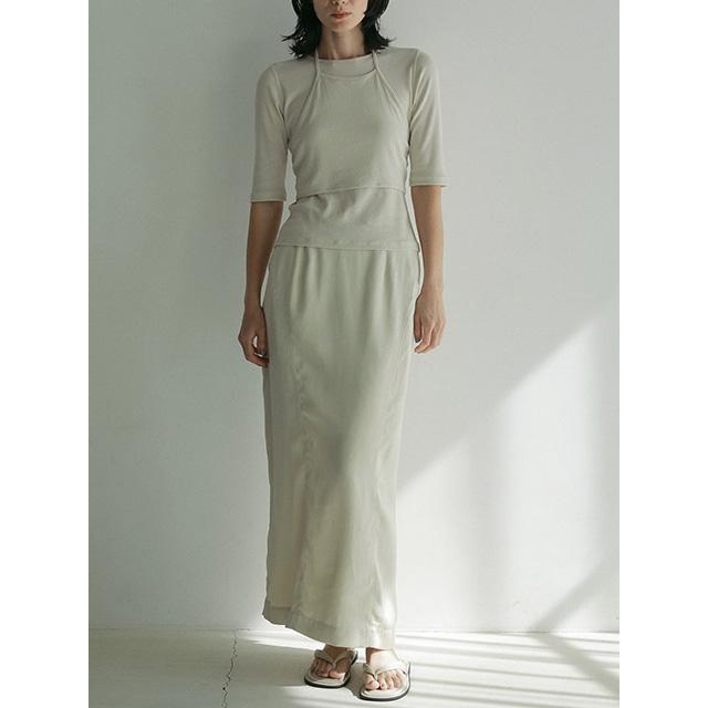 anuke（アンヌーク） 土日も即日発送/anuke Satin Pencil Skirt