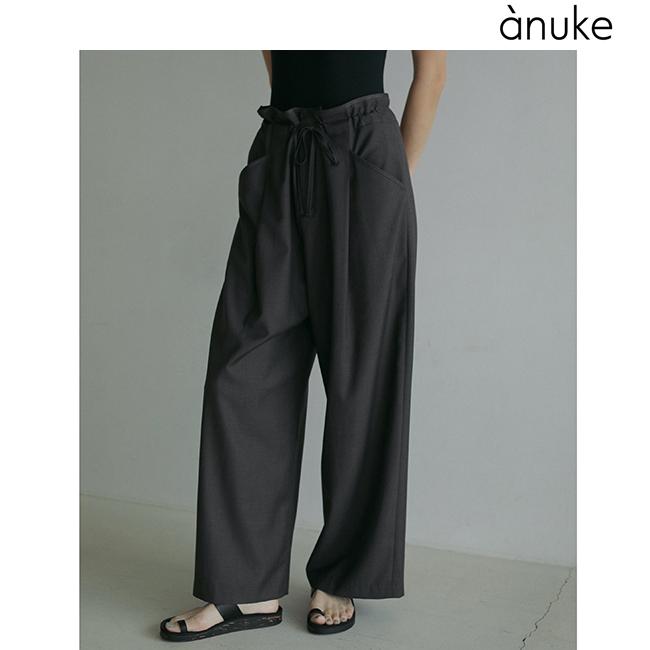 【2024SS／美品✨】anuke Drawstring Loose Pants 2024SS／美品✨】anuke Drawstring Loose Pants - メルカリ