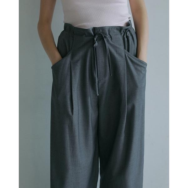 【anuke】 Drawstring Vneck Combinaison 黒38 anuke】 Drawstring Vneck Combinaison 黒38