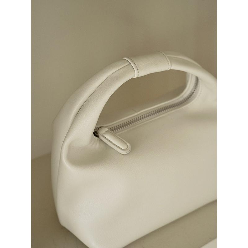 anuke（アンヌーク） 予約商品/anuke Onehandle Leather Bag 62621004