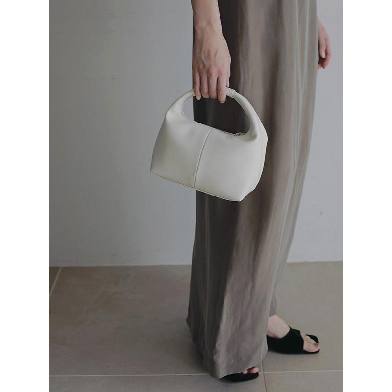 anuke（アンヌーク） 予約商品/anuke Onehandle Leather Bag 62621004
