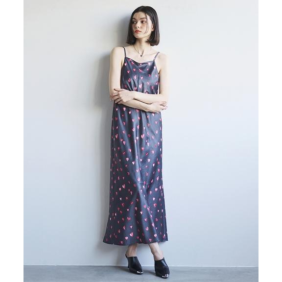 SALE50%OFF／即日発送/COCODEAL ココディール エンボス加工ハート 
