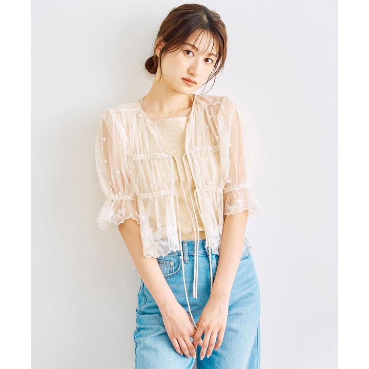 新品タグ付き ココディール パールモチーフペプラムシャツ ホワイト 25AW 完売 ココディール 新品タグ付 パールモチーフペプラムシャツ 25AW