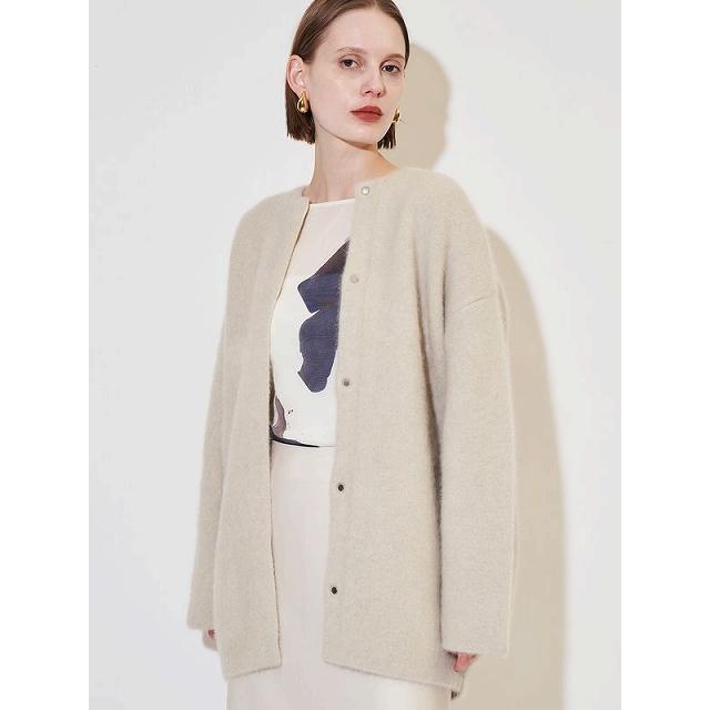 新品タグ付きELENDEEK エレンディーク ラクーンカーディガン ベージュ 追加生産決定】【期間限定10%OFF】【予約商品】ELENDEEK エレン