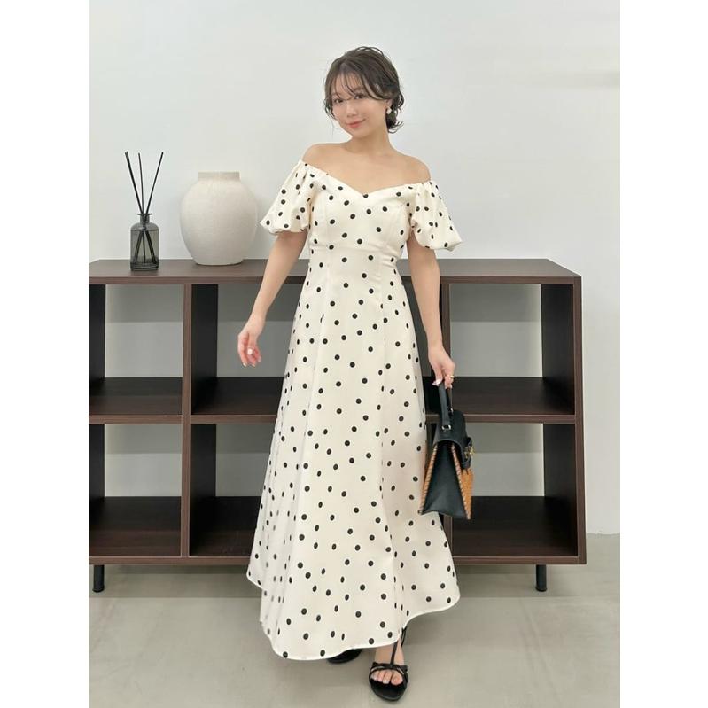 ANDRESD パフスリーブ　ワンピース セール】パフスリーブモチーフレースドレス / puff sleeve motif lace