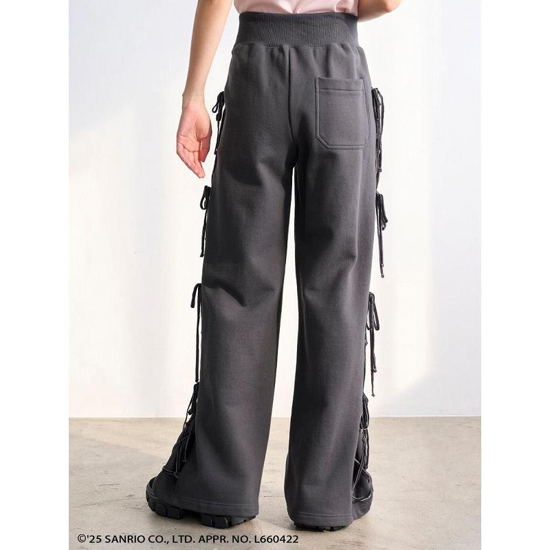 新品未開封 SNIDEL HELLOKITTY レースアップパンツ 正規品 スナイデル SNIDEL 【HELLO KITTY】レースアップパンツ （BLK