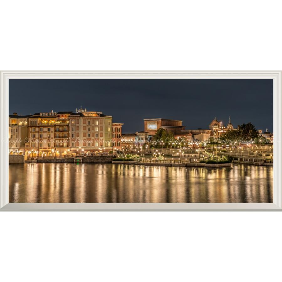 世界の 絵画風 壁紙ポスター 窓の景色 ディズニーシーの夜景 ディズニーリゾート 扉なし窓仕様 キャラクロ Dns 004ns1 パノラマs版 1152mm 576mm Spurs Sc