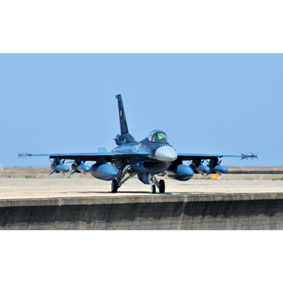 絵画風 壁紙ポスター 航空自衛隊 F 2 支援戦闘機 F 2a 平成の零戦 バイパーゼロ Jasdf 空自 ミリタリー キャラクロ Jasd 013w1 ワイド版 921mm 576mm Jasd 013w1 レアルインターショップ 通販 Yahoo ショッピング