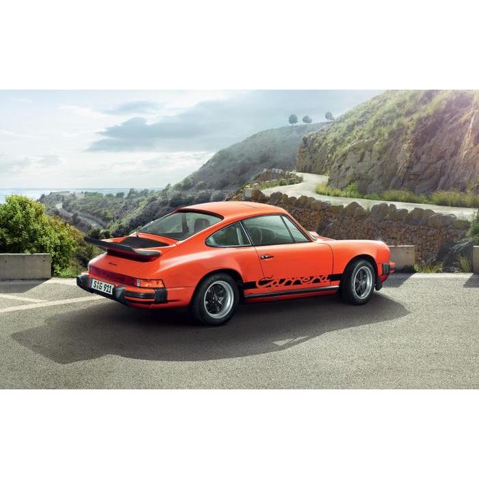 絵画風 壁紙ポスター (はがせるシール式) ポルシェ 911 カレラ