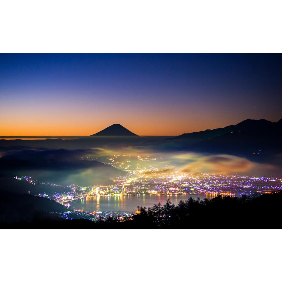 絵画風 壁紙ポスター (はがせるシール式) 諏訪湖の眩しい夜景と夕焼け
