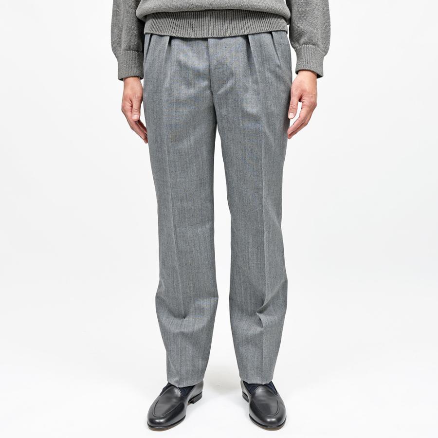 Fumiya Hirano THE TROUSERS（フミヤヒラノトラウザーズ）REGENT ウール ピンヘッド サイドアジャスター 2インプリーツ ドレスパンツの画像