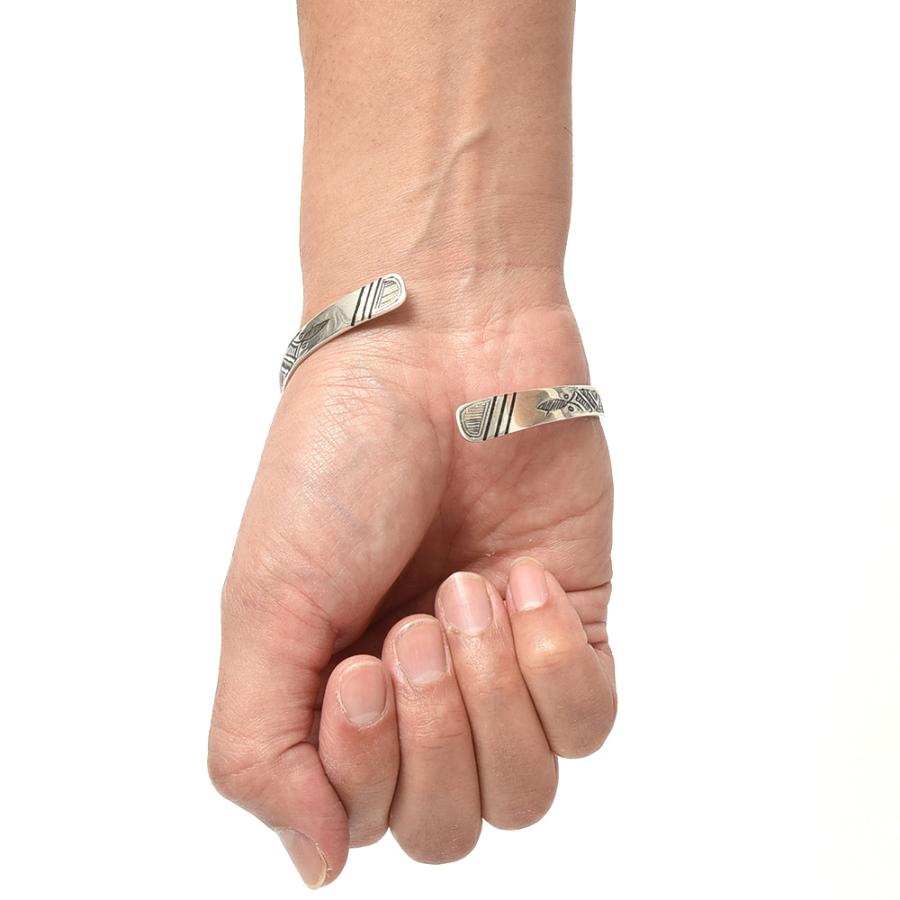 ADAWAT'N TUAREG AMAN シルバー バングル ブレスレット