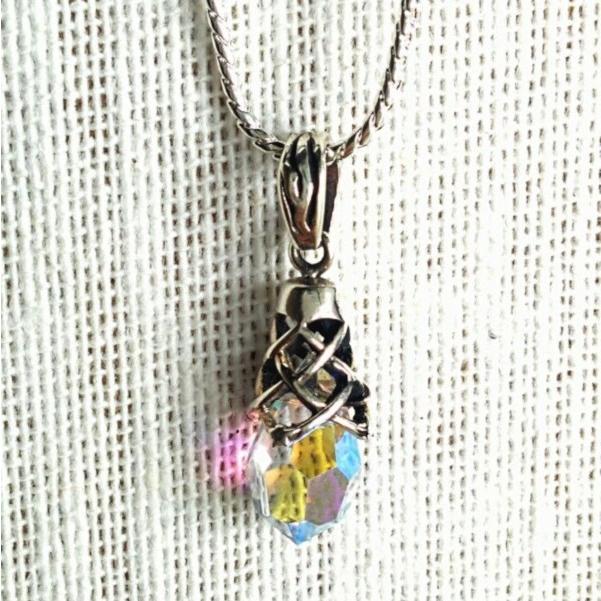 人気 ティアドロップ シルバー ネックレストップ ジルコニア キラキラ