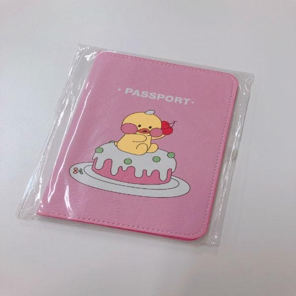 Chuu チュー パスポートケース ピンク おしゃれ かわいい ララ ヒヨコ 診察券入れ 保険証 オルチャン 韓国 キャラクター 雑貨 韓国コスメ ブランド Really Yahoo ショッピング店 通販 Yahoo ショッピング