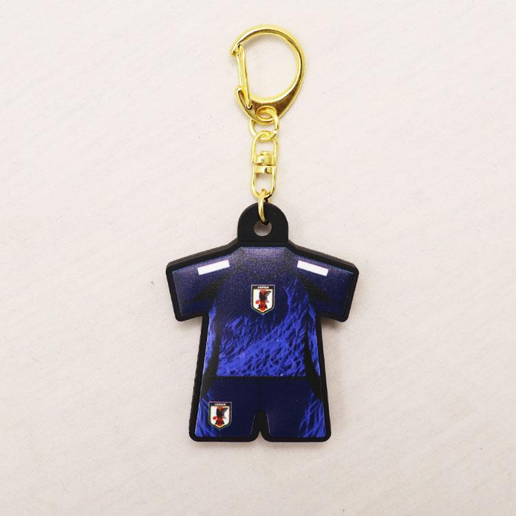 値下げ中:引退品（サッカー選手バッジ・カード・キーホルダーセット