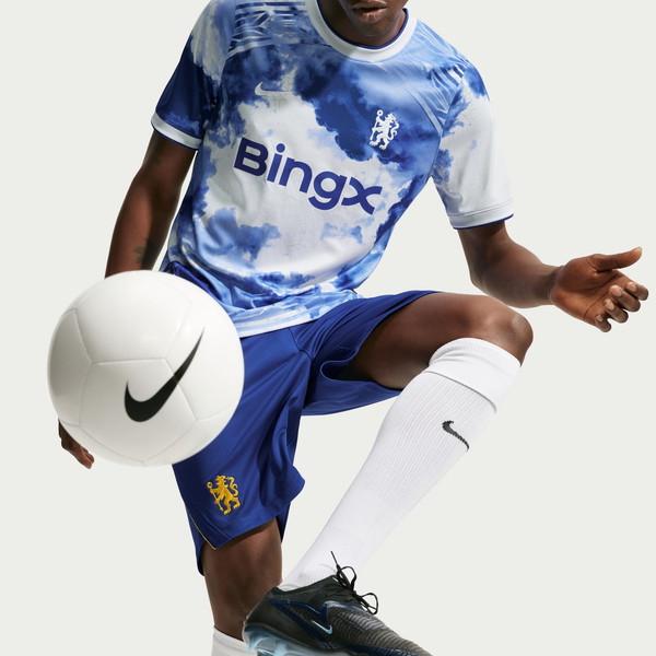 NIKE（ナイキ） 26/27 チェルシーFC プレマッチトップ ii3120-101