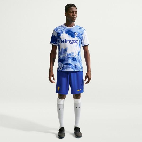 NIKE（ナイキ） 26/27 チェルシーFC プレマッチトップ ii3120-101